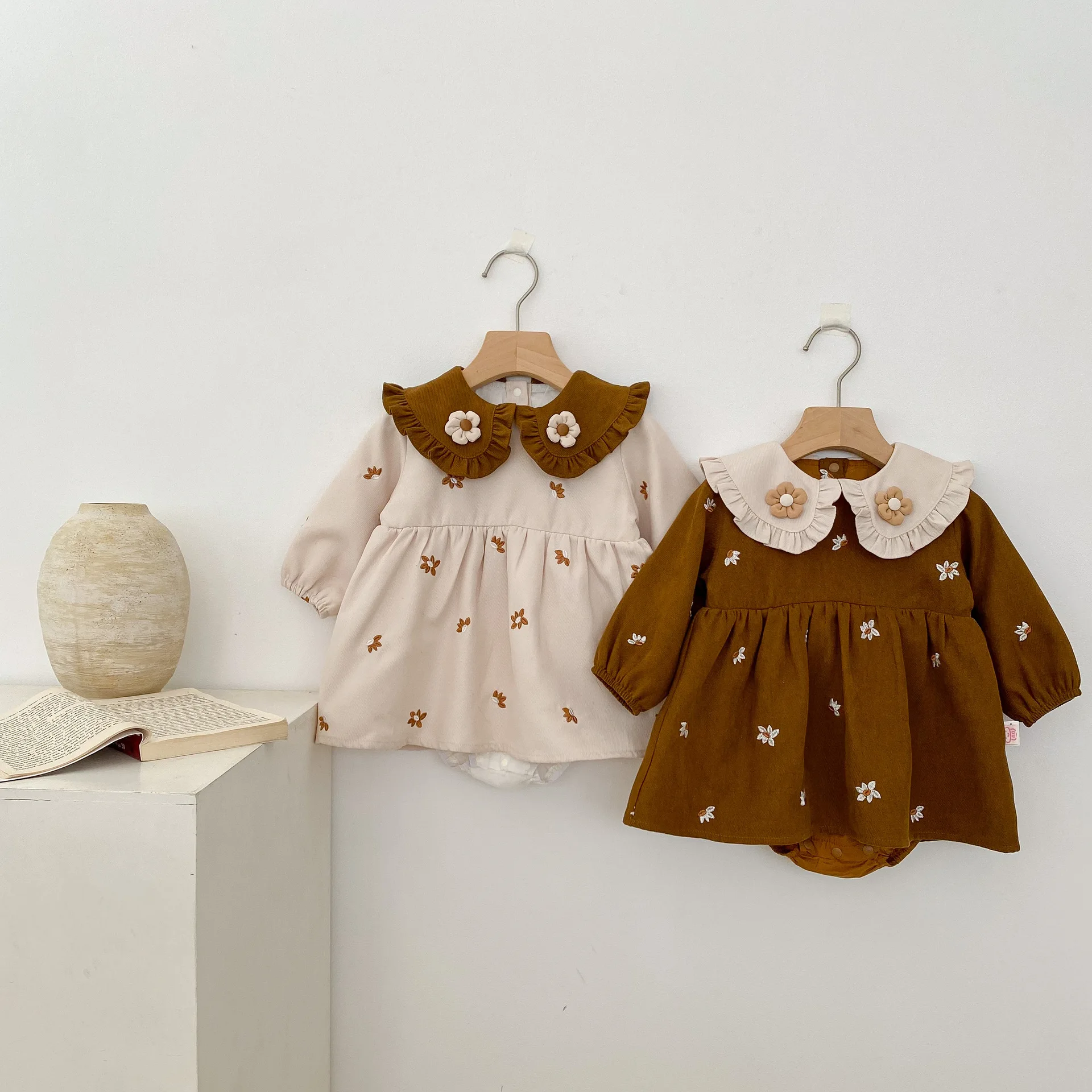 Newborn Baby Girl Romper Dress Frill Doll Collar Infant Toddler Flower Embroidery Longsleeve Jumpsuit Loose Baby Clothes 3-24M