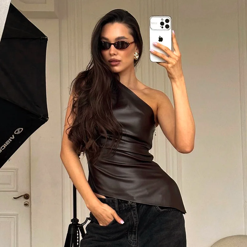 

Street Trendsetters Women's Autumn Fashion Casual New Solid Color Sleeveless Single-Shoulder Slant-Neck Zipper T-Shirt Top Women