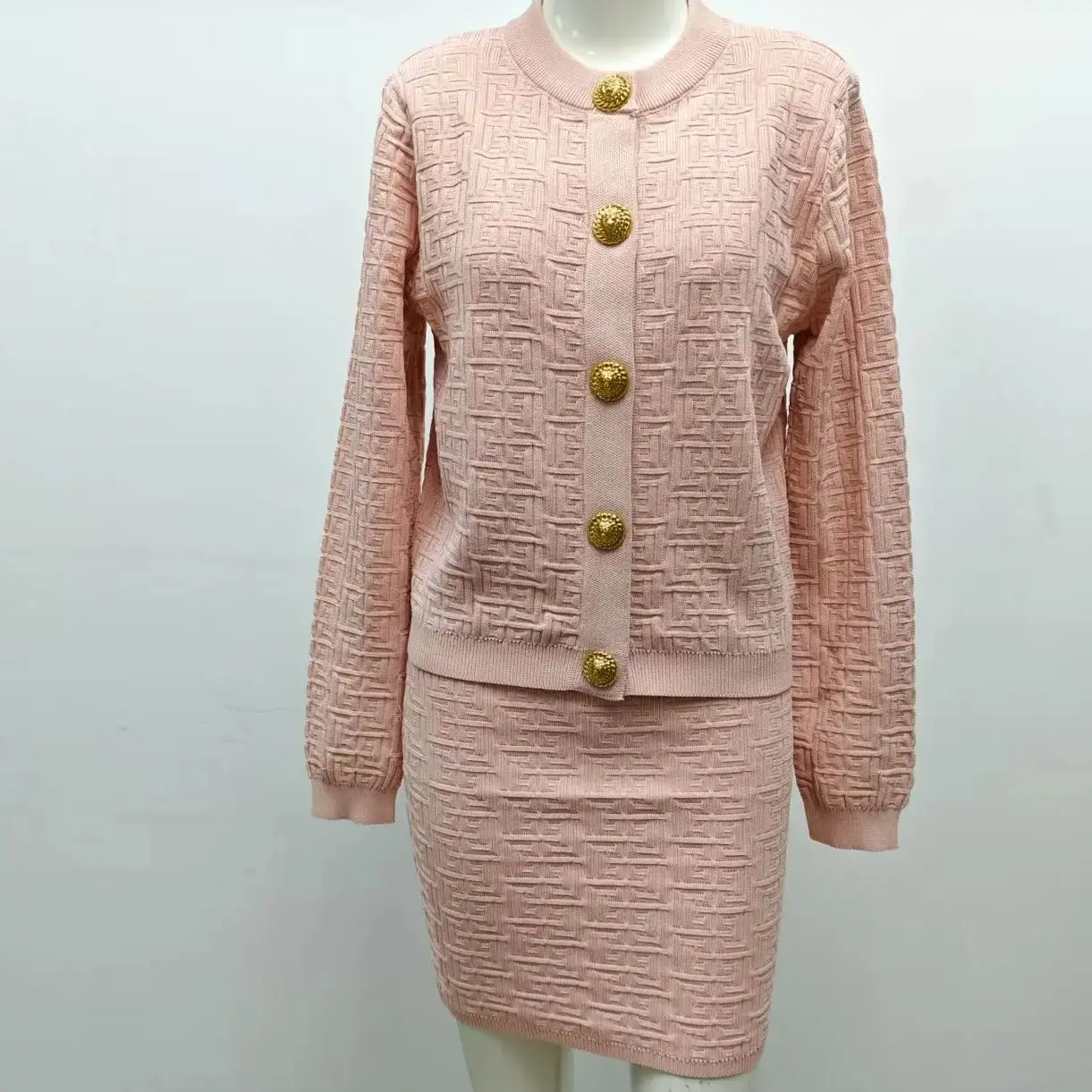 

Spring And Summer New Women Fashionable Temperament Elegant Commuting Knitted Long Sleeved Round Neck Jacket Top+Half Skirt Set
