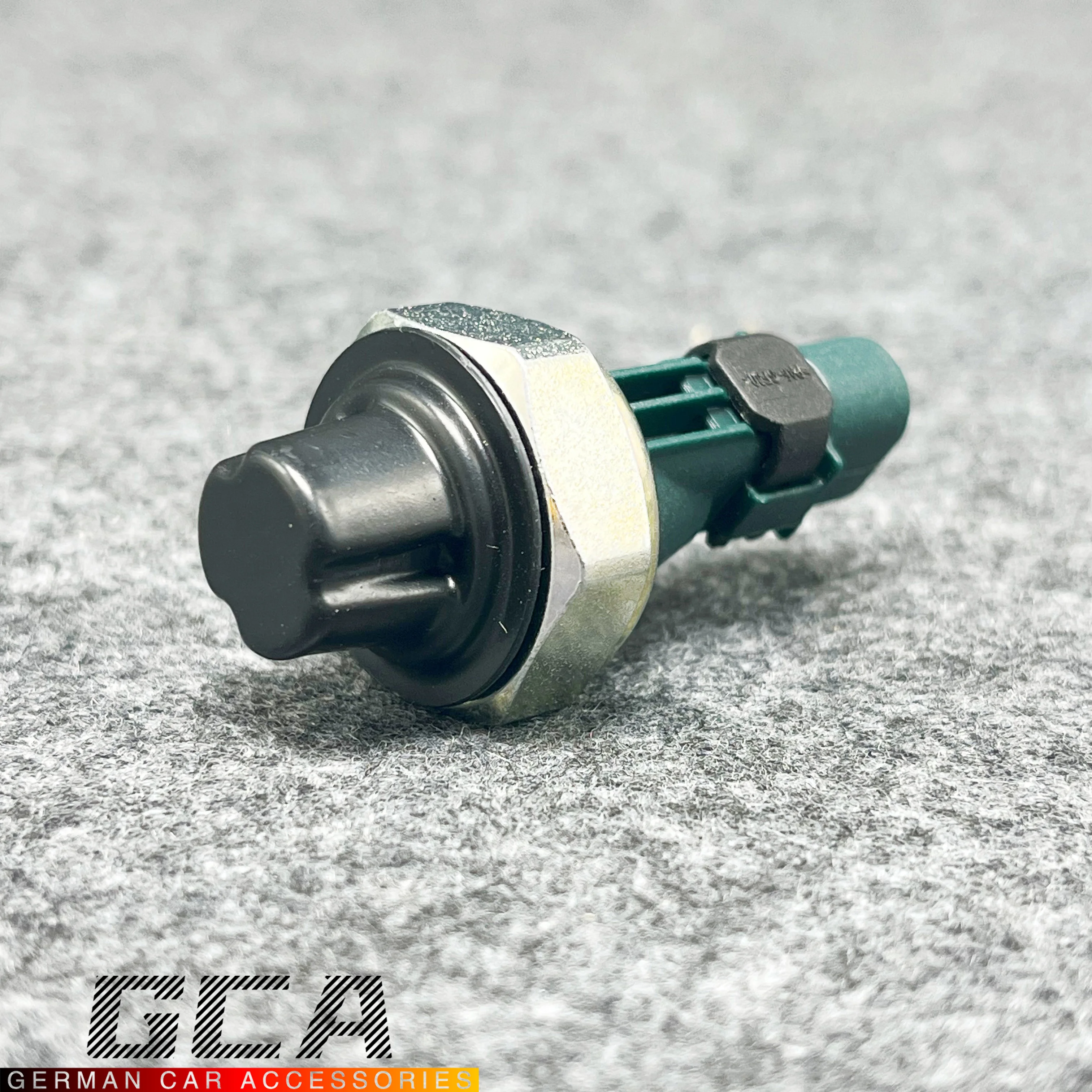 06L919081 Oil Pressure Sensor Switch For Audi Q5 Q7 Q8 TT A3 Cabriolet A4 A5 VW Passat Tiguan Touareg Seat Skoda 06L919081A