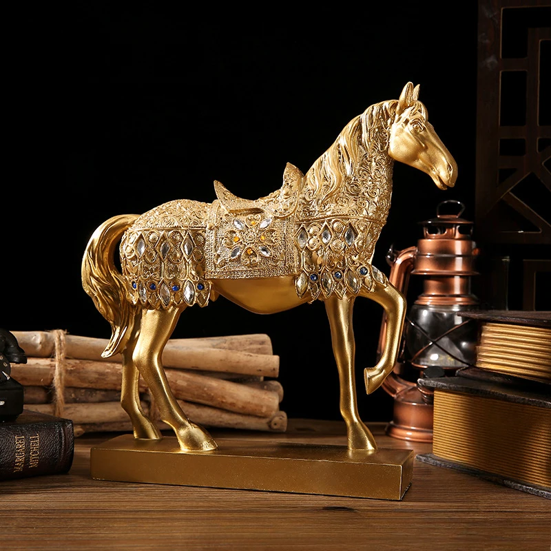 Golden Horse Statue Resin Animals Figure Nordic Abstract Ornaments Chinese Fenshui Figurines for Interior Room Home Decor