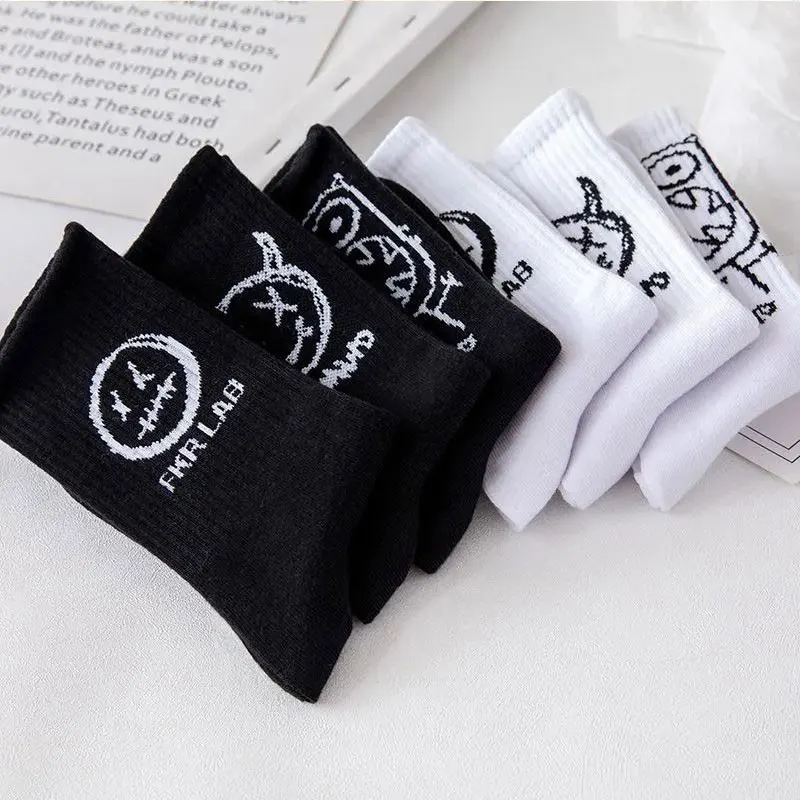 Men Women Socks Cotton Simplicity Anime Devil Grimace Harajuku Black White Graffiti Fashion Long Funny medias Hip Hop Sox Unisex