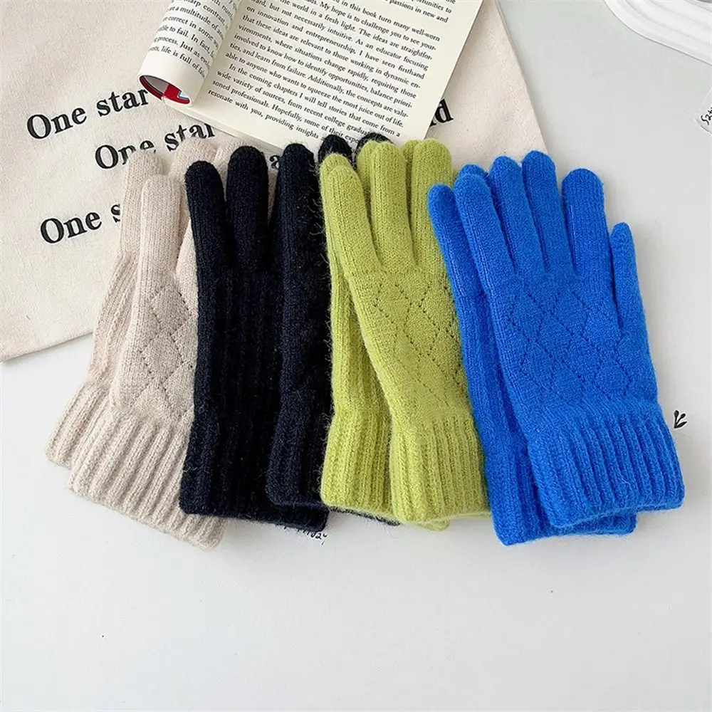 Cute Winter Warm Gloves Knitted Gloves Touch Screen Short Mittens All Finger Gloves Outdoor Cycling Driving Gloves Coldproof