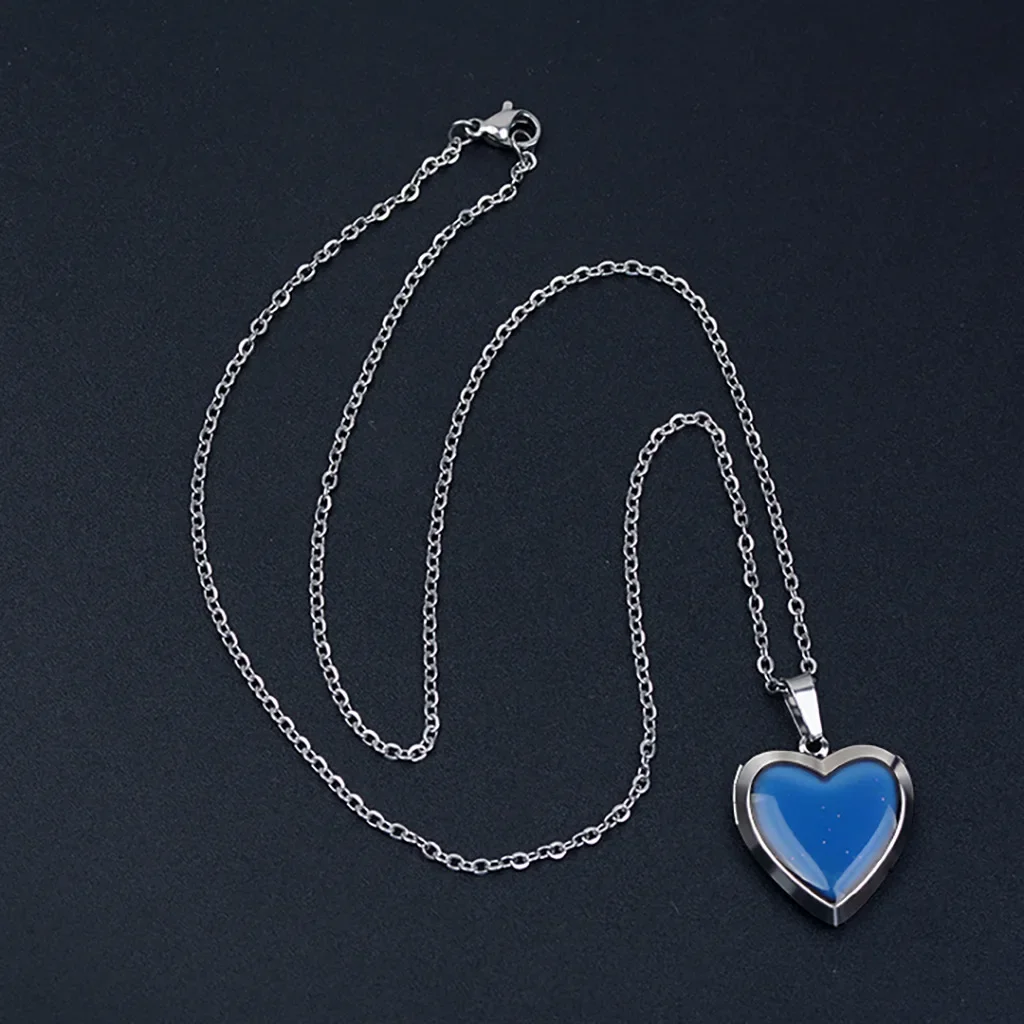 Emotional Temperature Color Changing Heart Pendant Necklace for Women Romantic Design LOVE Charm Necklace Jewelry