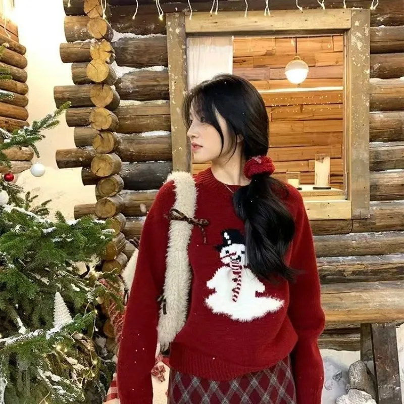 

2025 New Cartoon Snowman Sweater with 3D Scarf Loose Round Neck Knit Top for Women