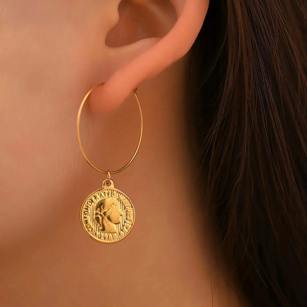 Stainless Steel Earrings Elegance Coins Queen's Portrait Baroque Pendants Temperament Fashion Hoop Earrings For Women Jewelry