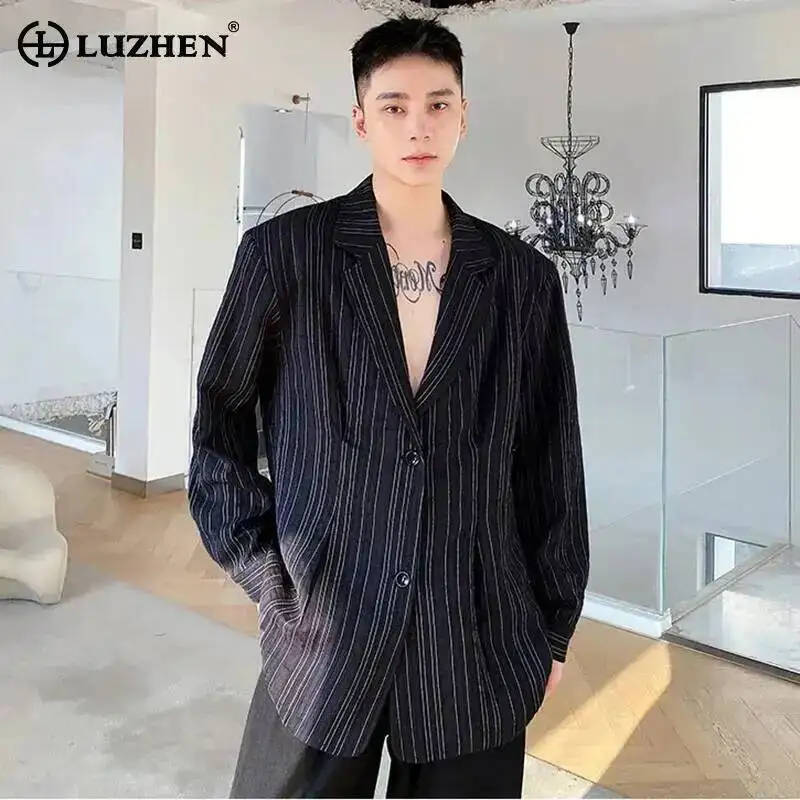 

LUZHEN Elegant Textured 2025 Stripe New Cross Placket Luxury Blazer Coat Men's Fashion Handsome Temperament Casual Jacket JY7379