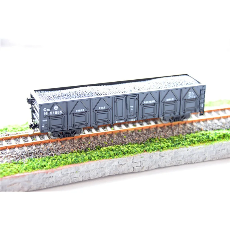 Diecast HO Scale 1/87 C70 Classic Black Train Carriage Transporter Model Classic Collection Static Display Souvenir Boy Toys