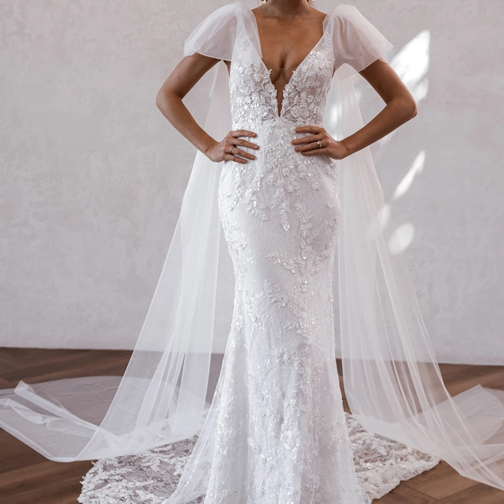 

CustomizedGraceful V-Neck Sequined Mermaid Appliques Wedding Dress Exquisite Sleeveless Floor Length Lace Jersey Zipper Back Bri
