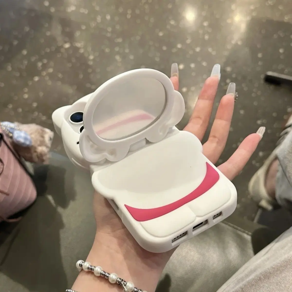 

Sanrios Hello Kittys Stereo Camera Apple 16 Mobile Phone Case Creative Cute Fashion Girl Heart Makeup Mirror Mobile Phone Case