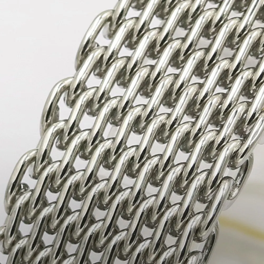 

Ремешок для часов из нержавеющей стали 20 мм, сетчатый дизайн «Акулья кость», гладкая складная застежка, модный классический стиль, идеально подходит для повседневного и ночного использования.