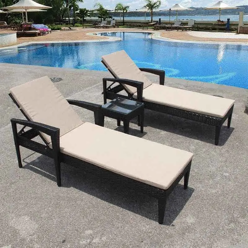 hu-Modern Style Durable Waterproof Rattan Recliner Chair with Cushions Included Outdoor Villa Courtyard Hotels Lounger Folding