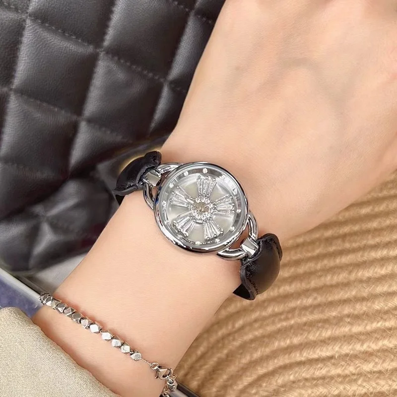 New models come and go, retro elegant women's watches, simple trends, automatic waterproof, classic quartz women's watches