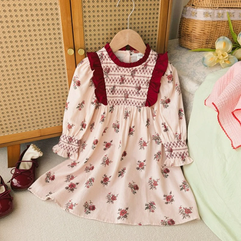 2026 Autumn French Vintage Girls Floral Dress Contrast Color Ruffle Long Sleeve Smocked Kids Princess Dress
