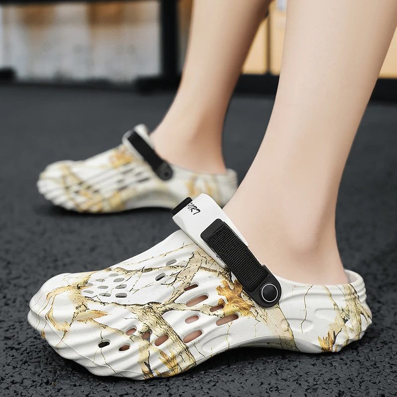 

Легкая садовая обувь, мужские резиновые сандалии, большой размер 46, 47, летняя обувь, пляжные сандалии, мягкие дышащие Zuecos Hombre