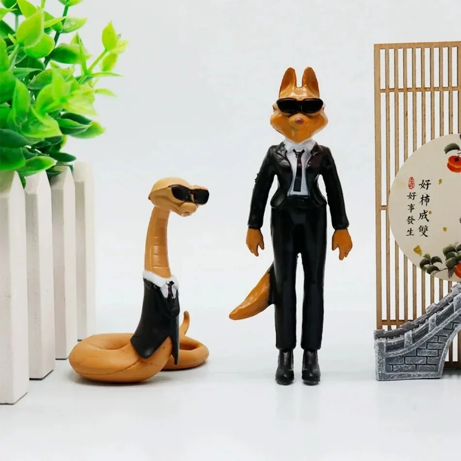 24개 세트 영화 나쁜 괴물들 액션 피규어 키체인 장난감 귀여운 늑대 피라냐 뱀 상어 타란툴라 애니메이션 인형 PVC 동물 장난감 선물