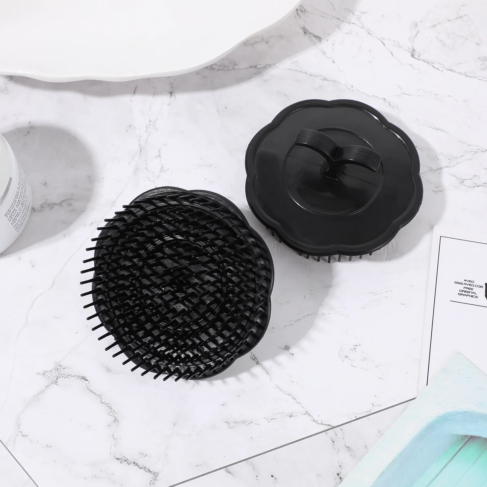 

Набор из 4 массажных щеток для кожи головы: расческа для глубокой очистки волос, пластиковый массажер для использования дома и в салоне