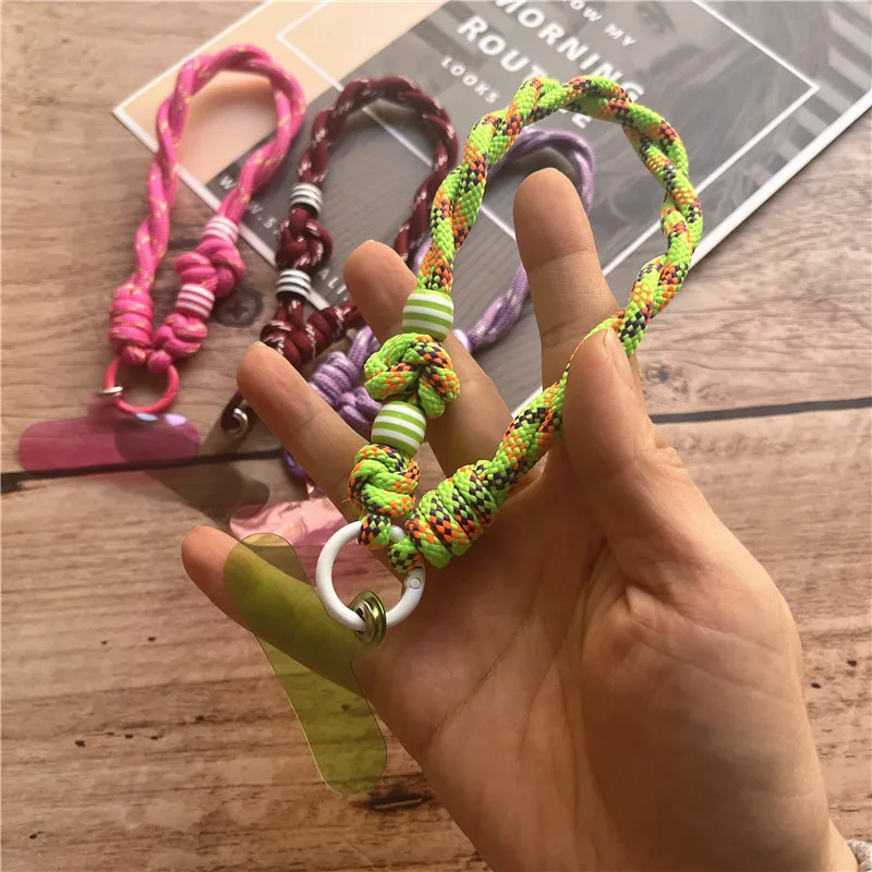 Keychain on the Phone Charms Handwoven Phone Wrist Strap with Beads Mobile Strap Pendant Anti-lost Keychain Lanyard Bag Body Kit