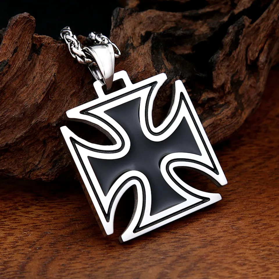 Vintage 316L Stainless Steel Cross Pendant Necklace For Men Fashion Classic Knights Templar Iron Necklaces Biker Jewelry Gifts