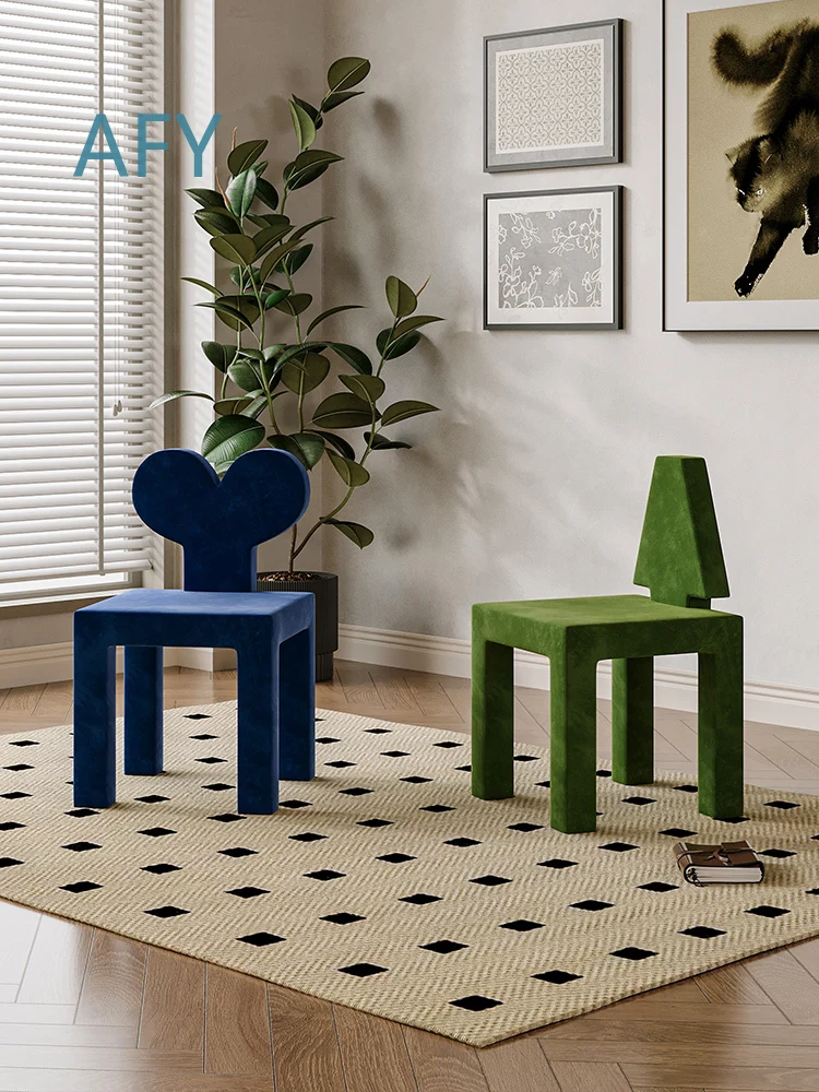 Nordic Creative Vanity Chair Makeup Stool for Home Retro Dining Chairs for Living Room Furniture Decoration Accent Chair for
