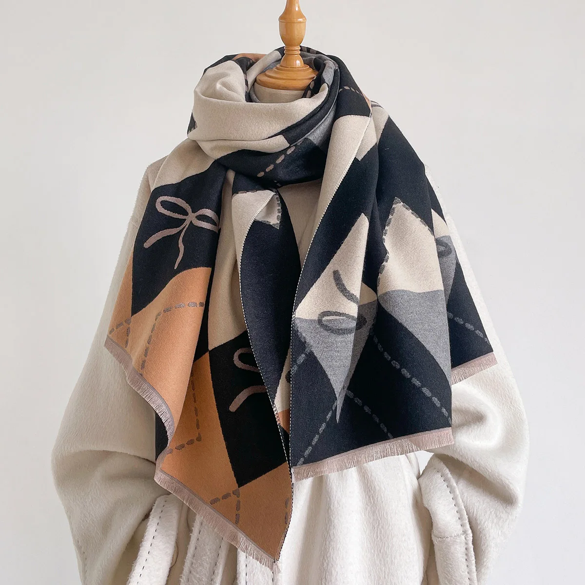 Winter High Grade Faux Cashmere Shawl Women Cream Vintage Lovely Bowknot Diamond Pattern Thick Cozy Warm Large Wrap Scarf