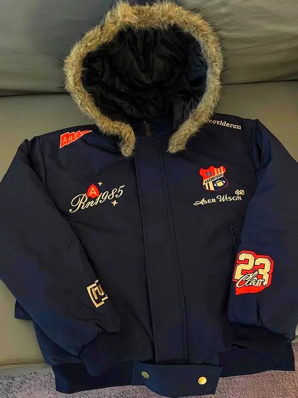 

Thiened American Sle Бейсбольная вышивка с капюшоном Хлопковая куртка Мужская зимняя верхняя одежда Модное хлопковое пальто для пар