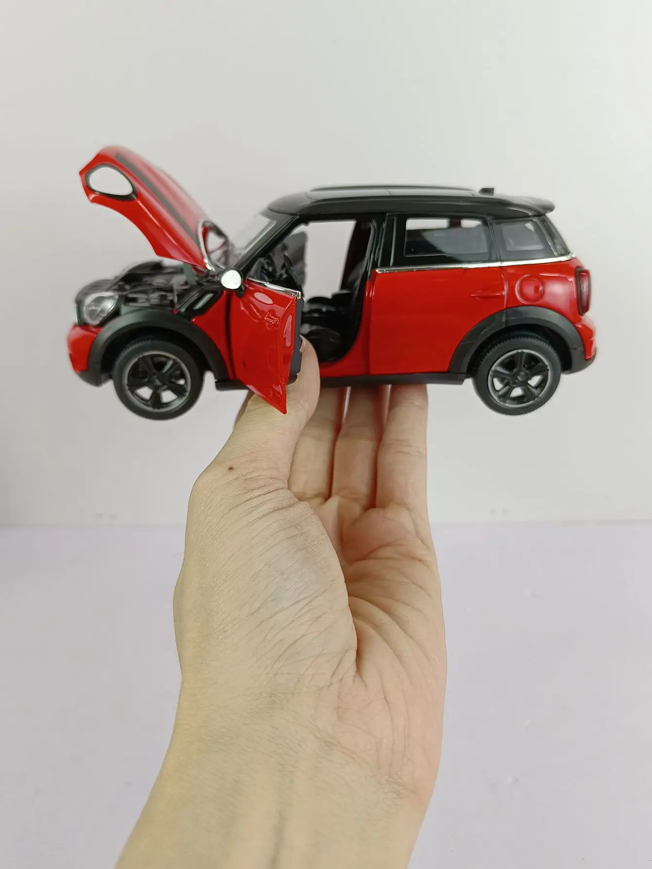 rastar 1:24 BMW mini cooper s countryman Simulation static alloy car model metal ornaments adult gifts children\'s toys