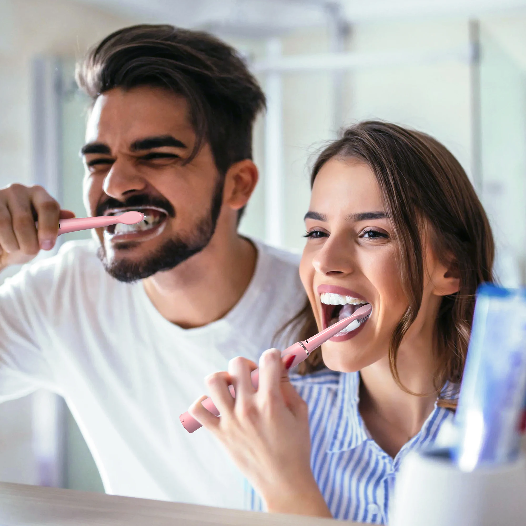 Brosse à dents électrique sonique pour adultes 30000 VPM pour un nettoyage et un blanchiment en profondeur, 3 modes 7 têtes de brosse à dents pour la famille à domicile, rose