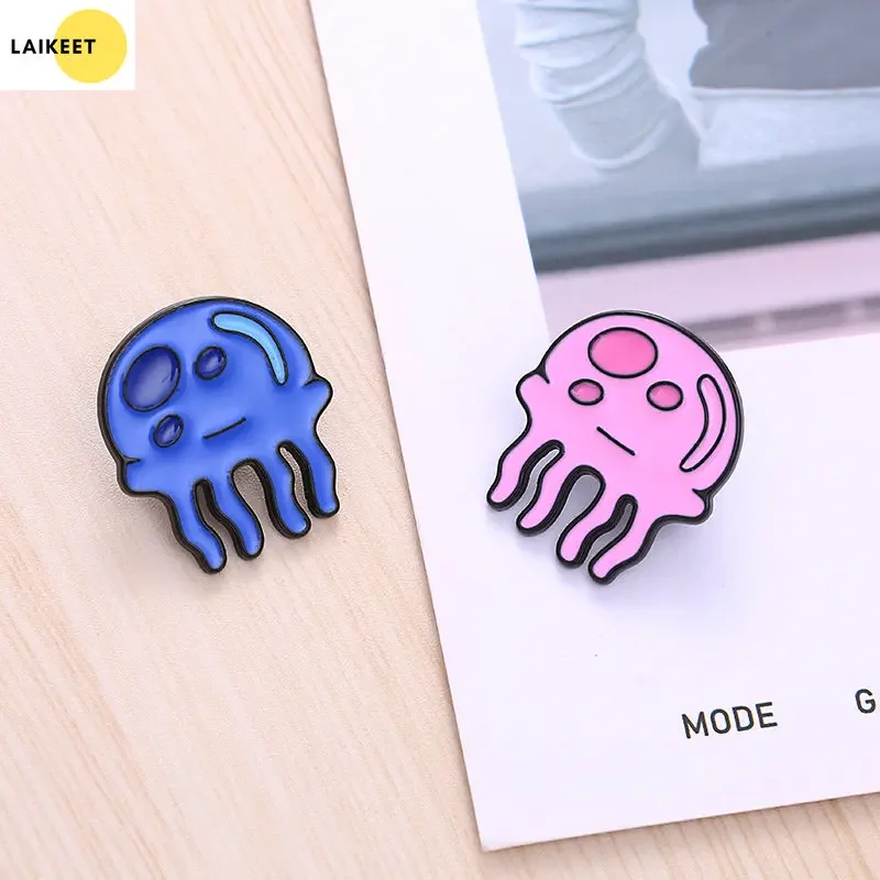 Funny Cartoon Cute Animal Color Jellyfish Metal Fashion Badges Pin Lapel Clip Brooch for Women Kid Hat Girl Clothes Backpack Bag