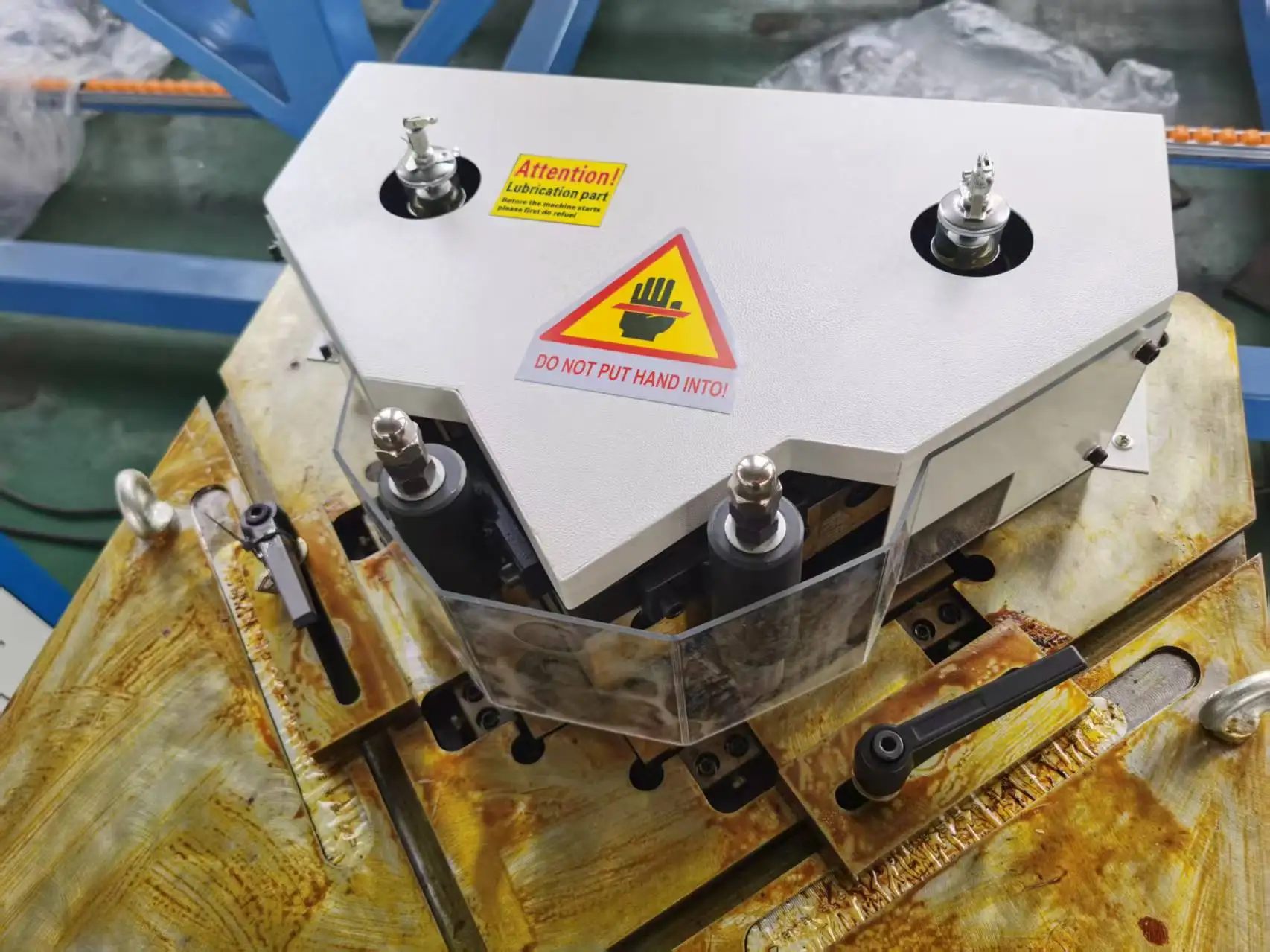 Robust Construction  Metal Aluminum Profile Iron Single Noching Notcher Cutting Machine Cutter for Doors and Windows