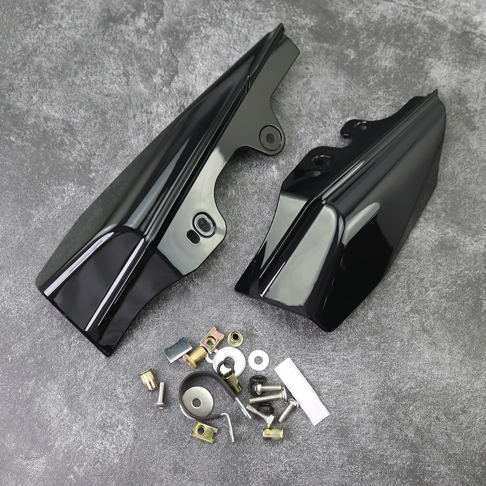 

Motorcycle Black Mid-Frame Air Deflector Heat Shield For Harley Touring Street Electra Glide Road King FLHR FLHX FLTR FLHT 01-08