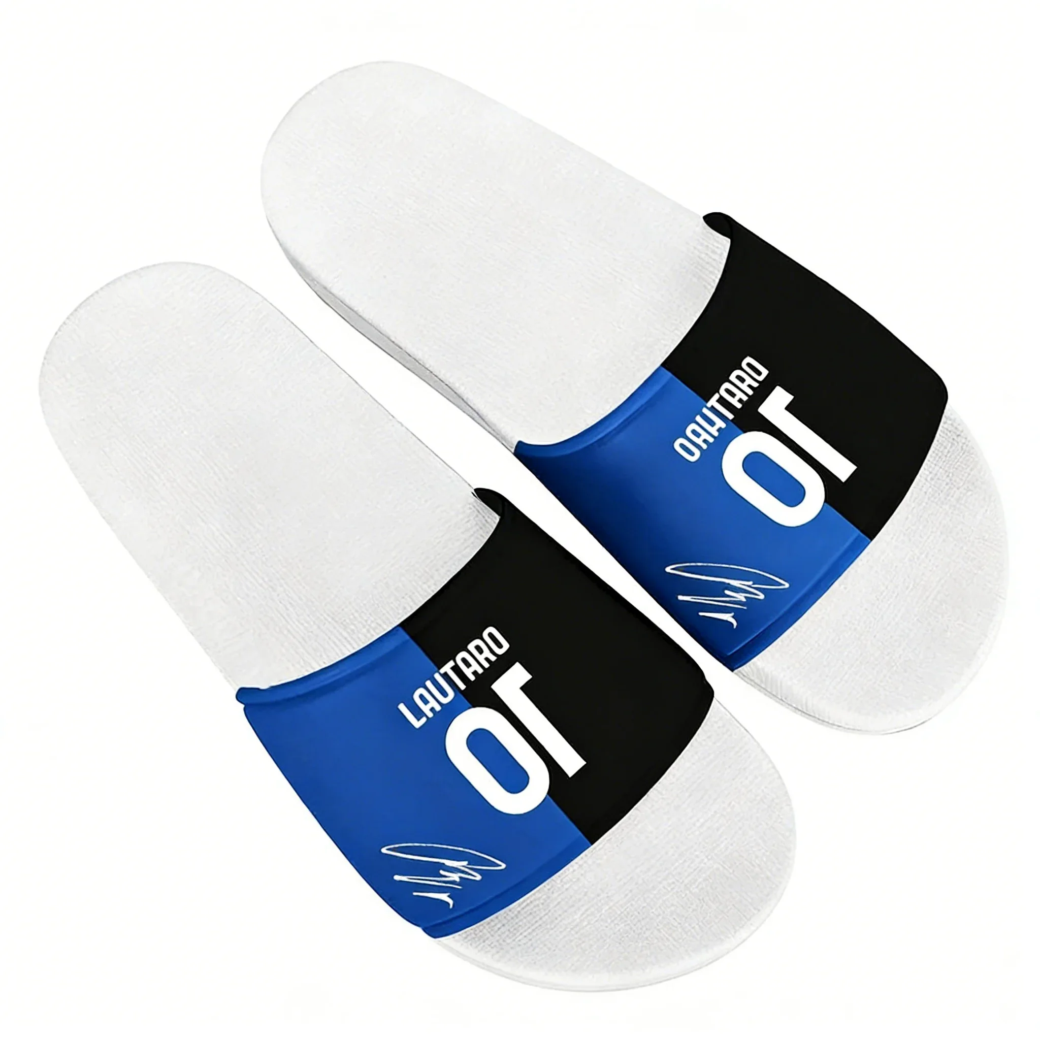Chinelo Lautaro No.10 Personalizado para Homem, Mulher, Menino e Menina - Sandália de Banho e Aquática com Foto Personalizada do Craque de Futebol Argentino - Branco