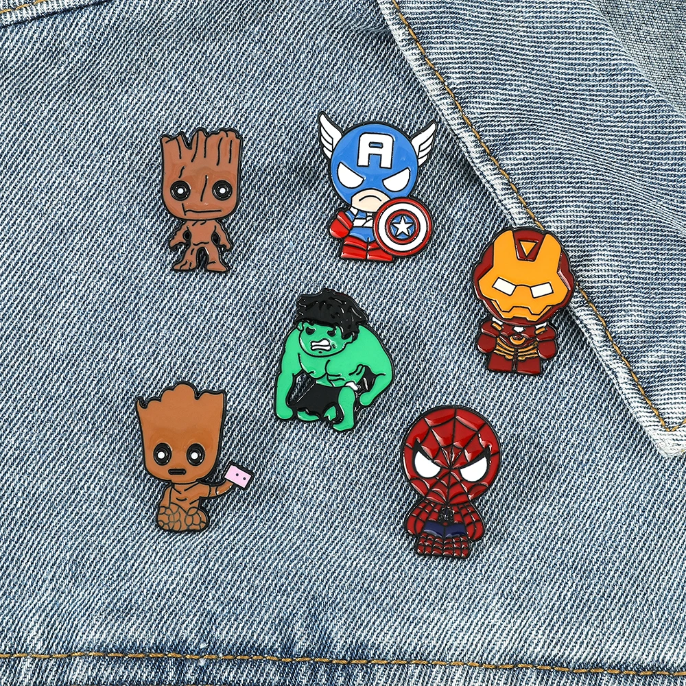 Alfileres de solapa de esmalte de los Vengadores de Marvel, broches de dibujos animados de superhéroes, Spiderman, Iron Man, insignias de Anime lindas para mochila, accesorios de gits