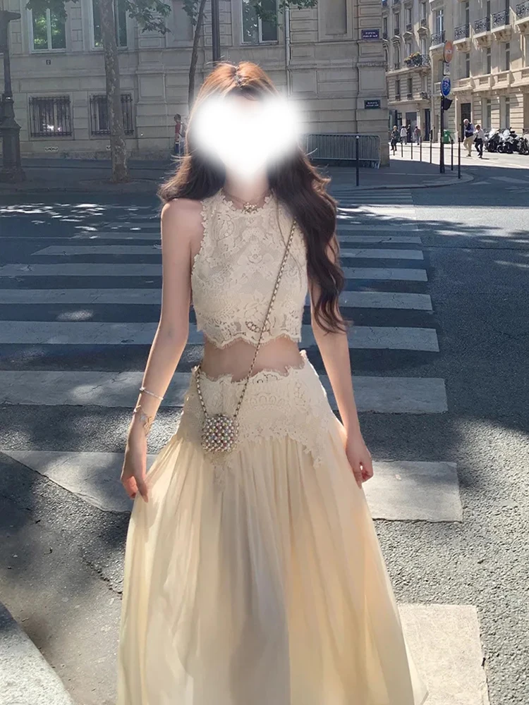 

Летний модный комплект 2025: Женский укороченный топ без рукавов с вырезами и юбка миди с завышенной талией, эффект стройности