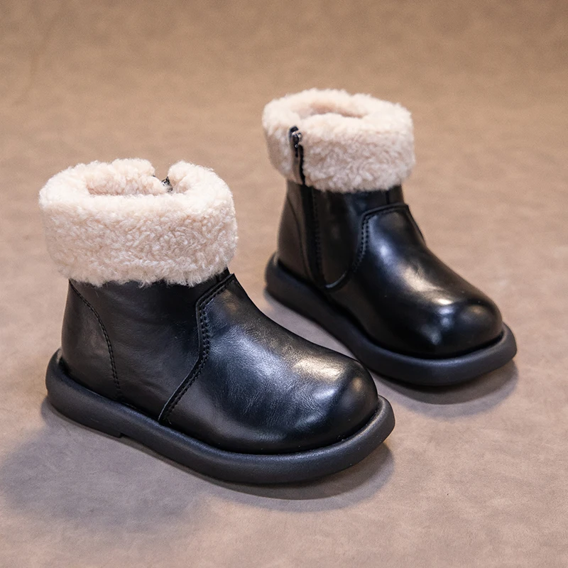 

2025 Winter Fashion Girls' Leather Boots Thickened Warm Fashion Boots Soft Bottom Anti slip Fashion Versatile