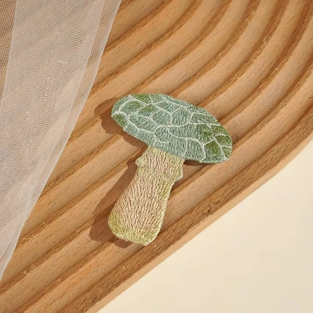 6cm Iron On Patches Plant Colored Mushroom Pattern DIY Bag Decoration Colorful Embroidery Shoulder Bag Patches Countryside Style