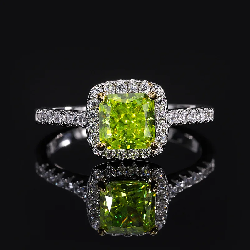 New S925 Silver High Carbon Diamond Olive Green Square Diamond Temperament Light Luxury Ring Female Lead Stone 6 * 6
