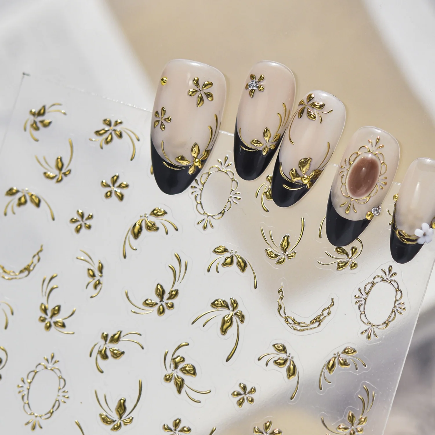 Delicate French Flower 5D Nail Stickers Gold Foil Vines Floral Sprigs Elliptical Flower Frame Leaf Branch Metal Lines Decals