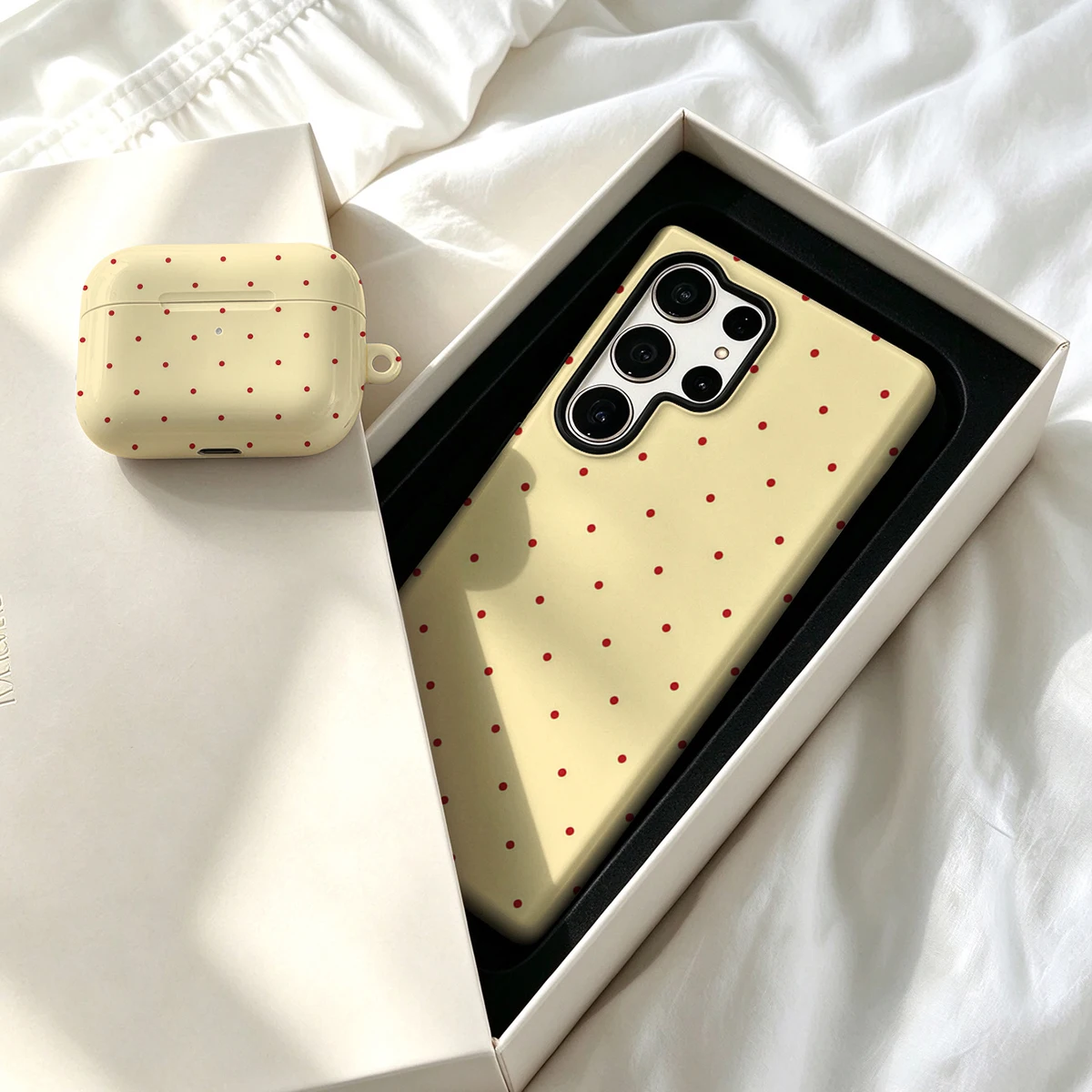 Pirve Phone Case For Samsung Galaxy S26 S25 Ultra S24 S23 Plus Shockproof Double Layer Tough Back Navy White Flowers Cover