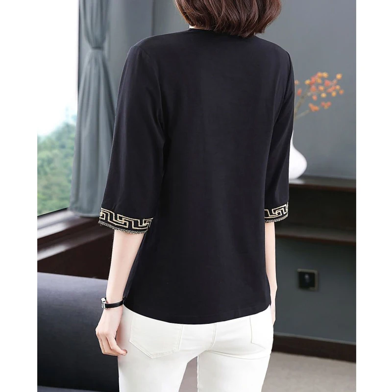 Women\'s Clothing 2023 Summer Fashion Black Vintage Embroidery Elegant T-shirts Simple Casual V Neck Half Sleeve Loose Chic Tops