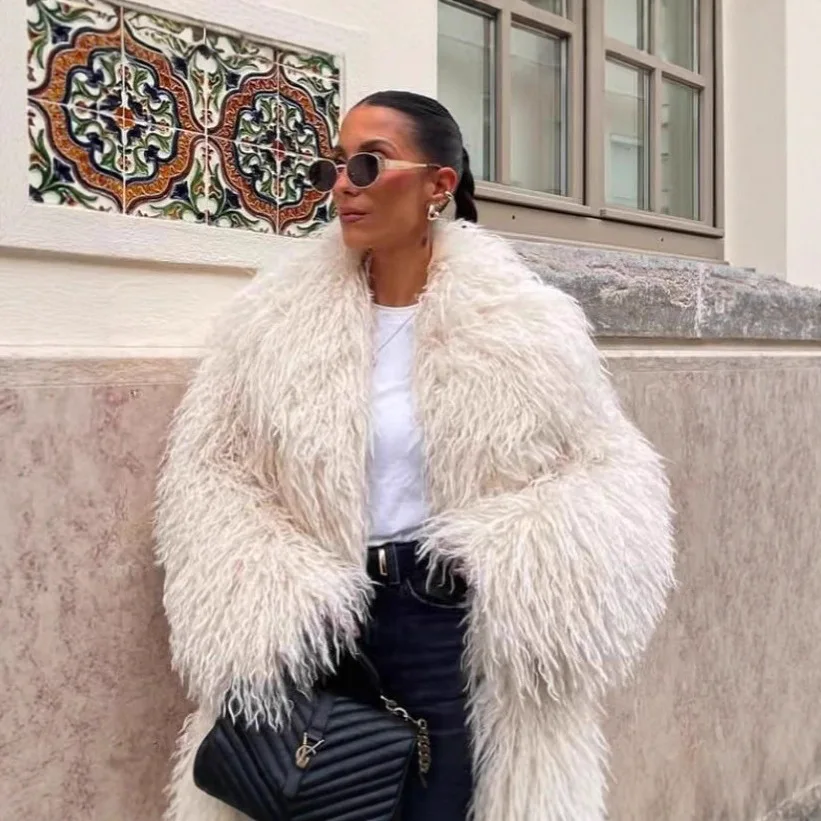 2025, nieuwe winterdikte, warme turn-down grote kraag, volledige mouwen, nepbontjas, vrouwelijke parka zonder knop