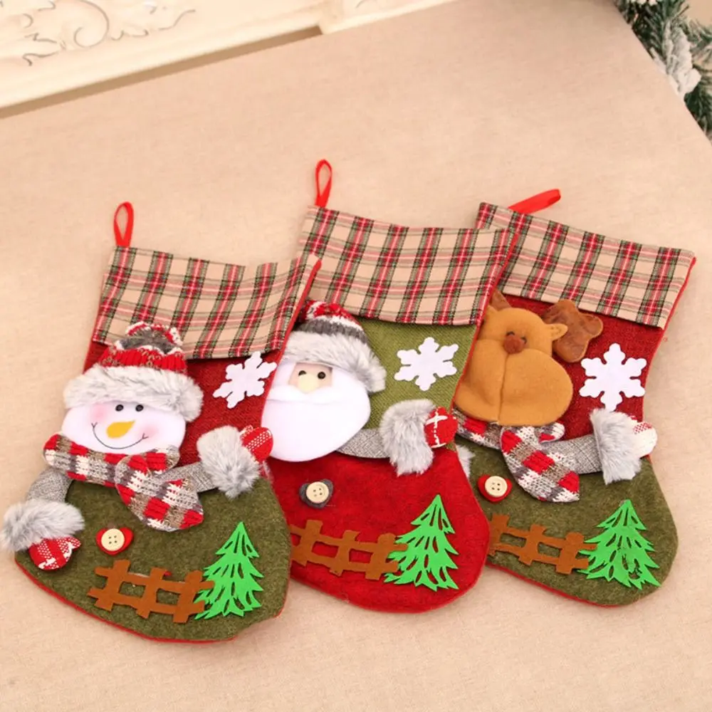 Cartoon Grid Christmas Socks Santa Claus Snowman Deer Exquisite Candy Gift Bags Festival Large Capacity Christmas Tree Ornaments