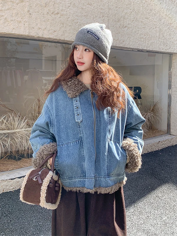 

Женская короткая повседневная теплая куртка из денима с вставками из овечьей шерсти, модный дизайн, зима 2025, новая модель, женское пальто
