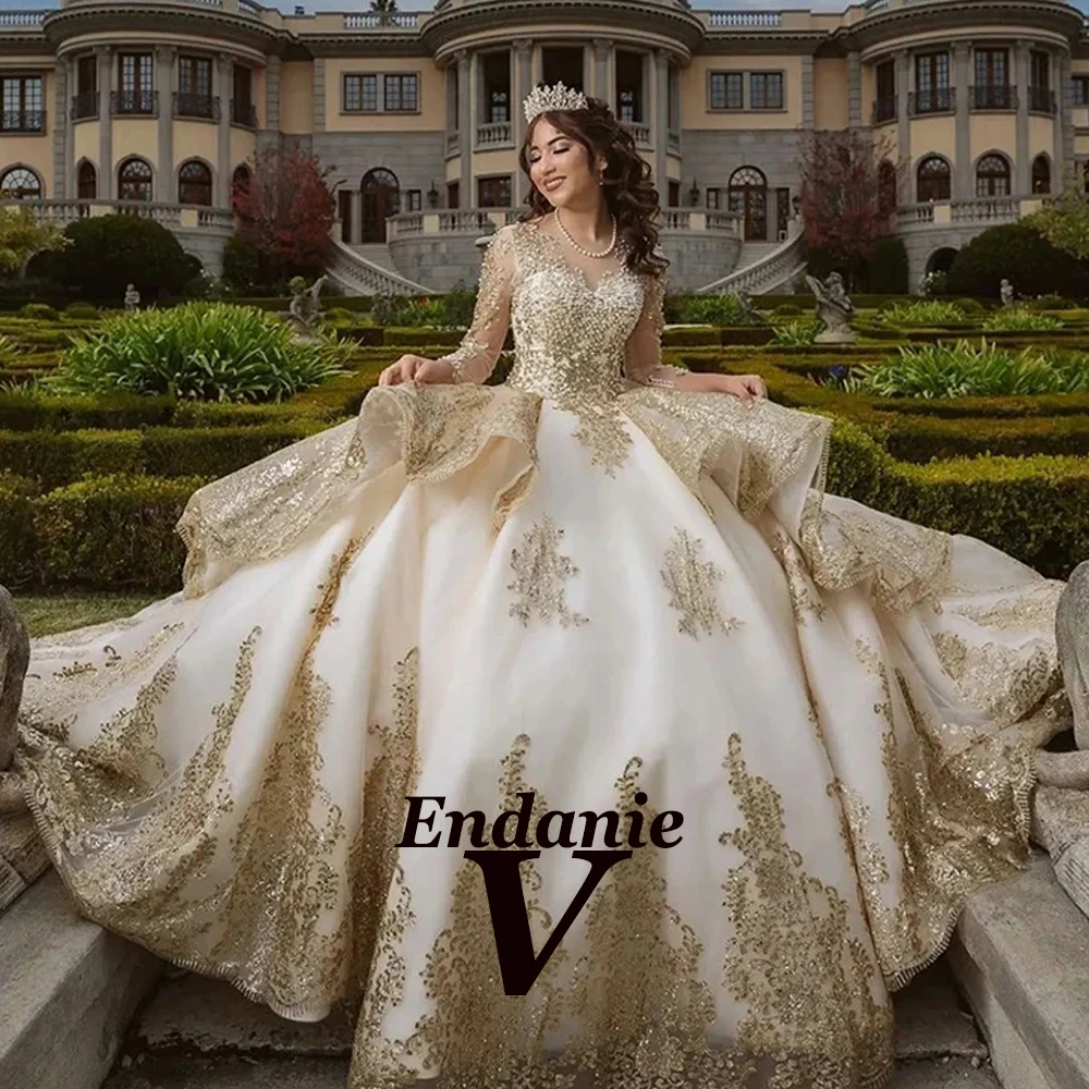 فساتين Quinceanera ذات ثنيات جميلة لـ 15 T ذيل محكمة وكشكشة مزينة للحفلات الراقصة 15 Anos Vestido مخصصة #1