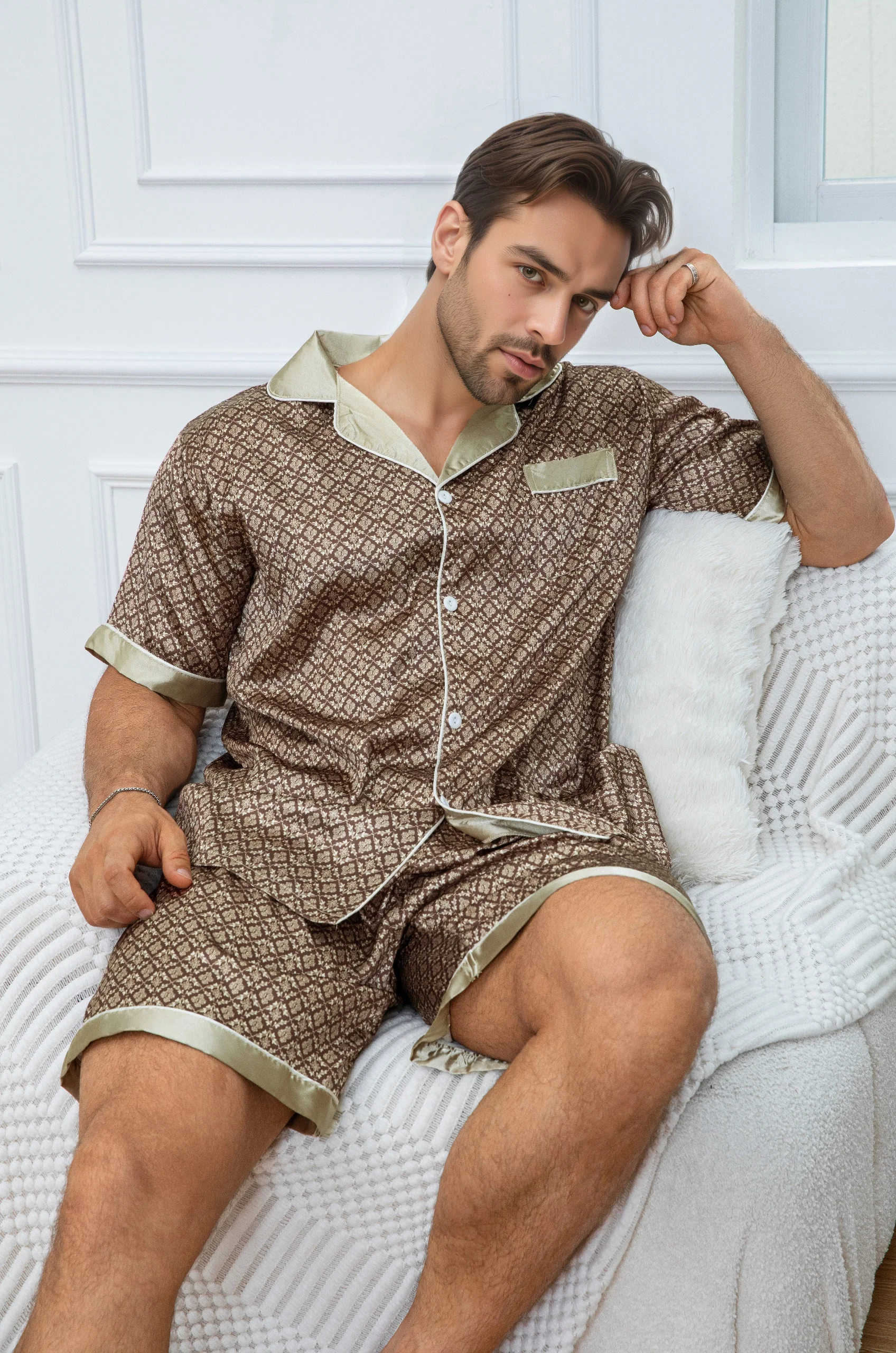 Men's Vintage Print Satin Pajama Set, Short Sleeve Button-Down Shirt & Shorts, Casual Loungewear Set Pajamas for Men Pijama
