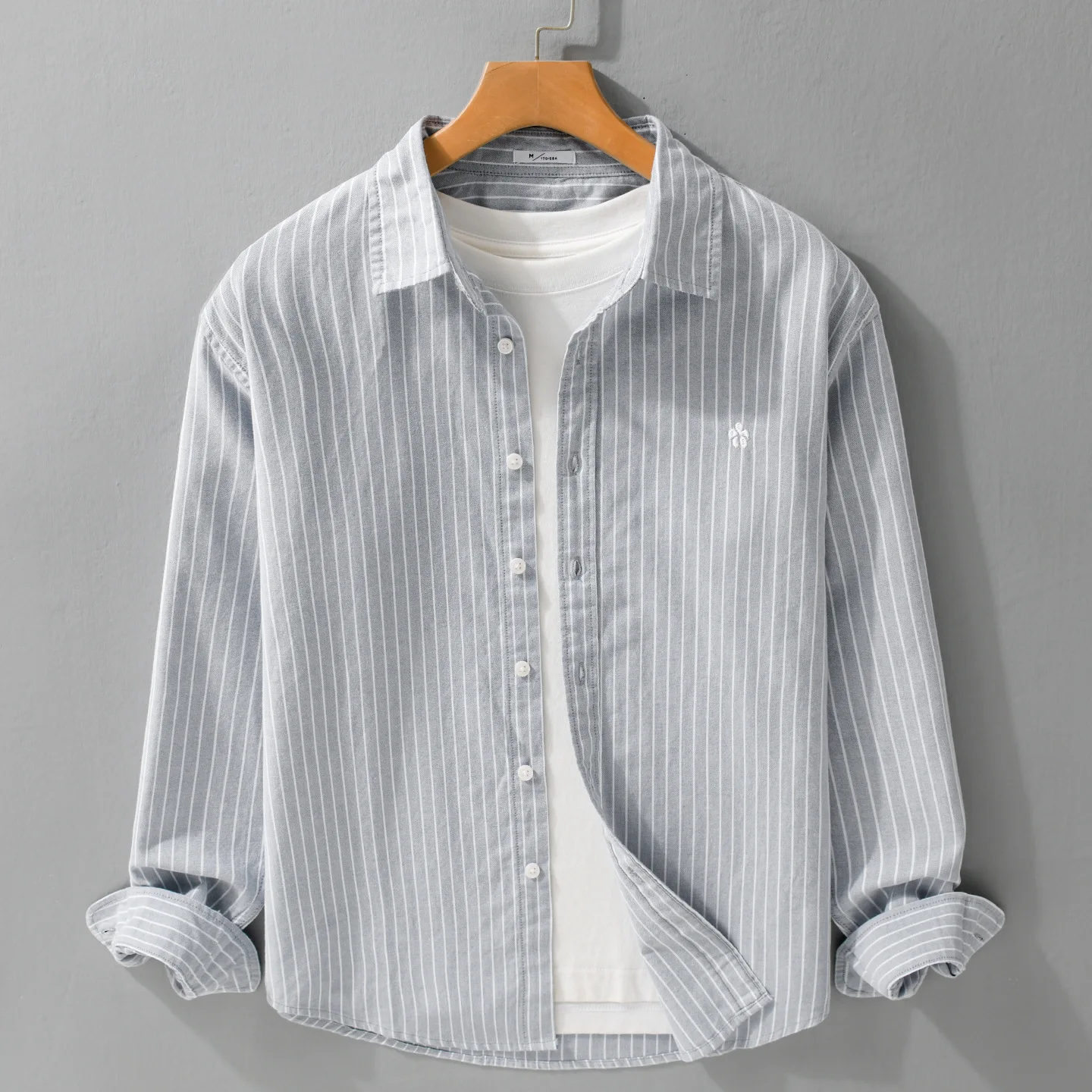 

Классическая мужская хлопковая рубашка с длинным рукавом, повседневная, с вышивкой, свободного кроя, в полоску, для весны и осени, модная.