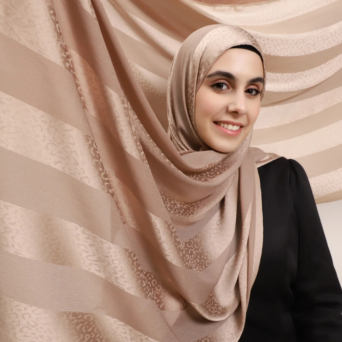 أنيقة مسلم الحجاب المرأة البوهيمي لينة الساتان الإسلام رمضان الحجاب فولارد فام شال التفاف وشاح الحجاب Bufanda عقال #3