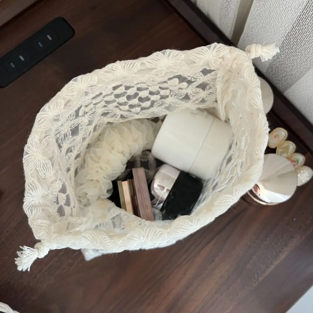 Portable Embroidery Flower Drawstring Pouch Hollow Out Retro Cute String Bags Organza Lightweight Lace Drawstring Storage Bag