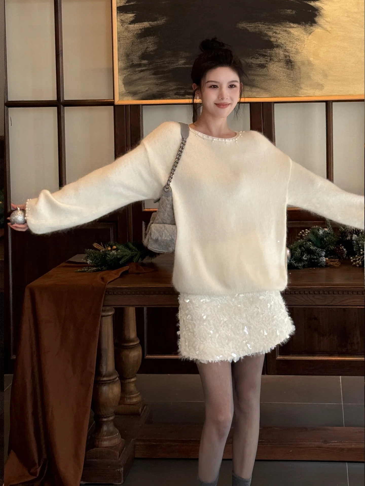 

Soft Cozy Rabbit Fur Sweater Women's round Ne Overhead Pearl White Gentle Lazy Nail Bead Unique Beautiful 2025 Casual Loose...