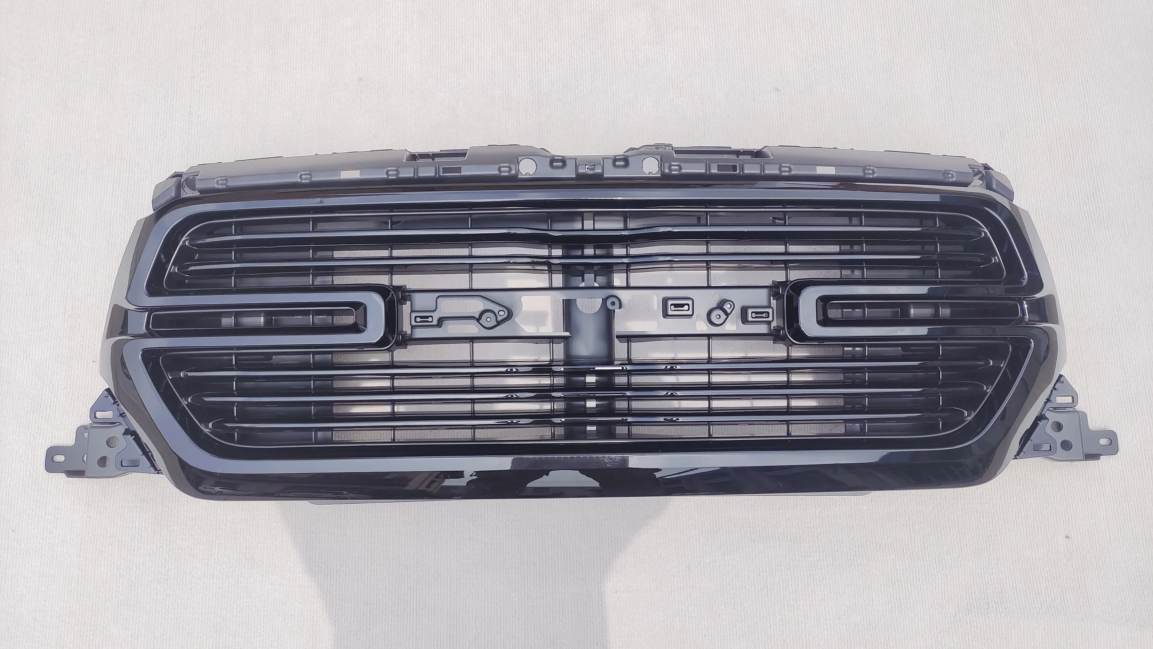 

For Dodge Ram 1500 2019 2020 2021 Fast Delivery Car Part Good Price Car Grille Assy OEM 68404864AD 68404931AE Car Grills